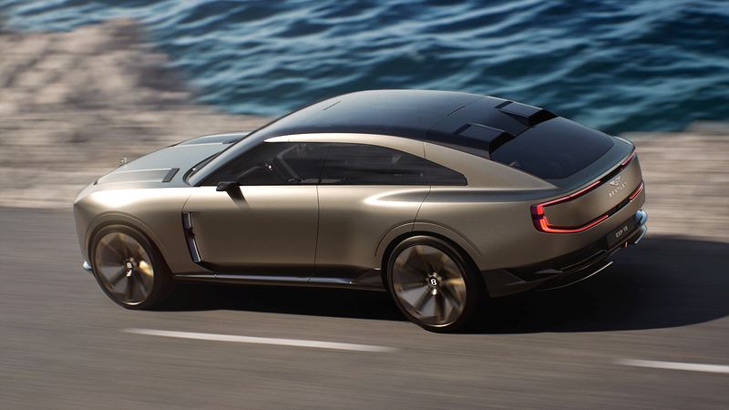 벤틀리 EXP 15 3도어