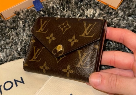 Woomen's 루이비통 빅토린