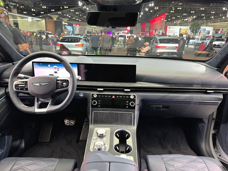 제네시스 GV80 하이브리드 실내 인테리어