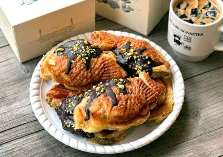 두바이 붕어빵 판매처 위치와 가격 및 카다이프 식감 정…