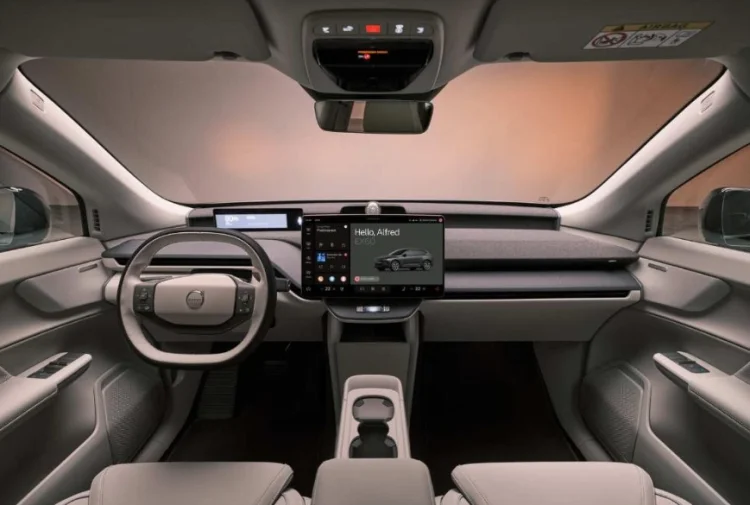 볼보 EX60 제미나이 810km 주행