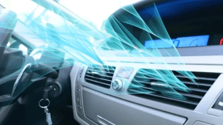 자동차 에어컨 냄새, 셀프 제거 3가지 방법 (2026 최신 관리 가이드)