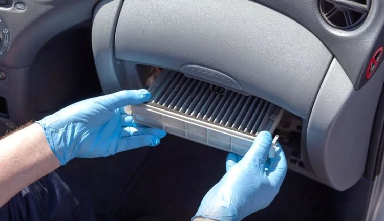 자동차 에어컨 냄새, 셀프 제거 3가지 방법