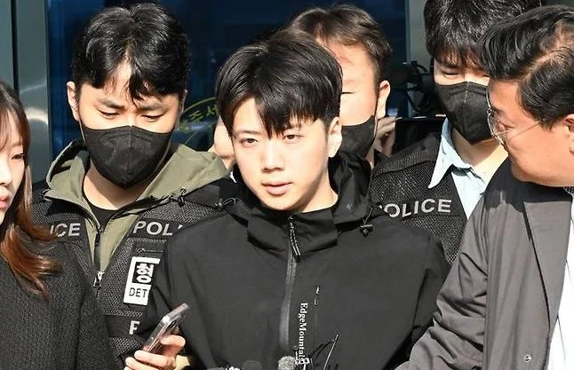 장윤기 외모 평가