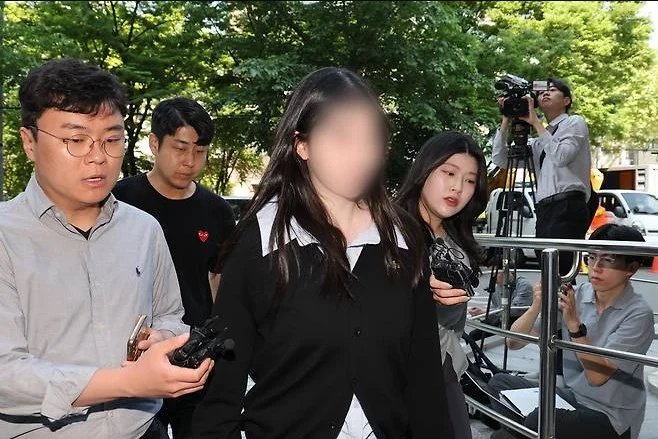 모텔 출산 신생아 사망 친모 구속