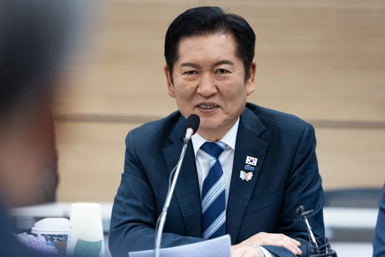 정청래 나이 | 더불어민주당 당대표 연임 출마 어떻게 해석해야할까?